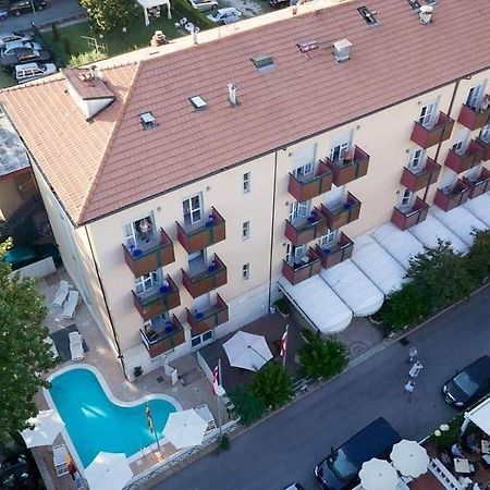 Aron Hotel Rimini Zewnętrze zdjęcie