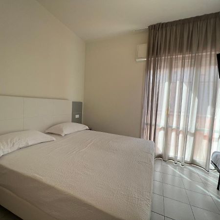 Aron Hotel Rimini Zewnętrze zdjęcie