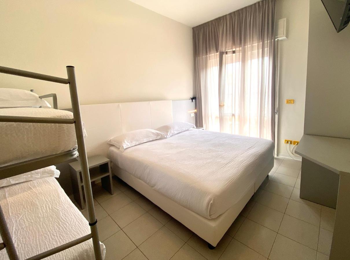 Aron Hotel Rimini Zewnętrze zdjęcie